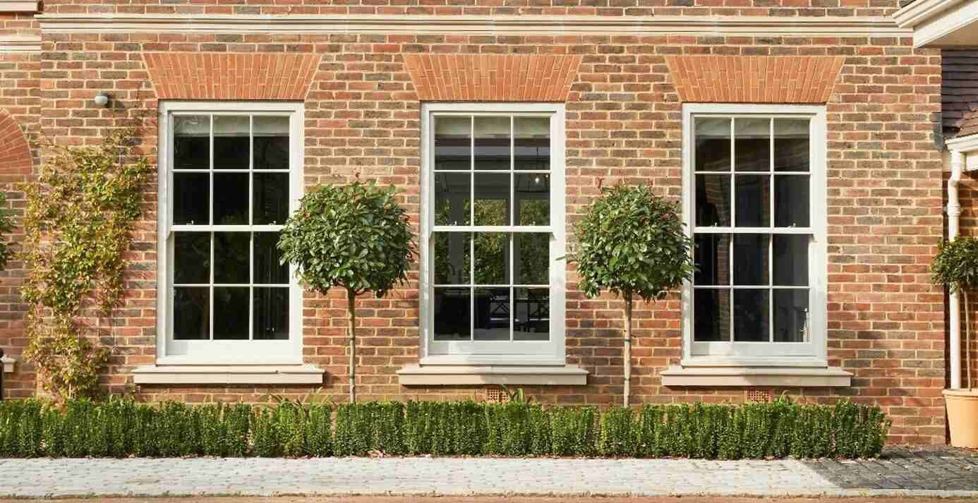 Georgian style windows with astragal bars, traditional Georgian appearance, energy-efficient Georgian windows