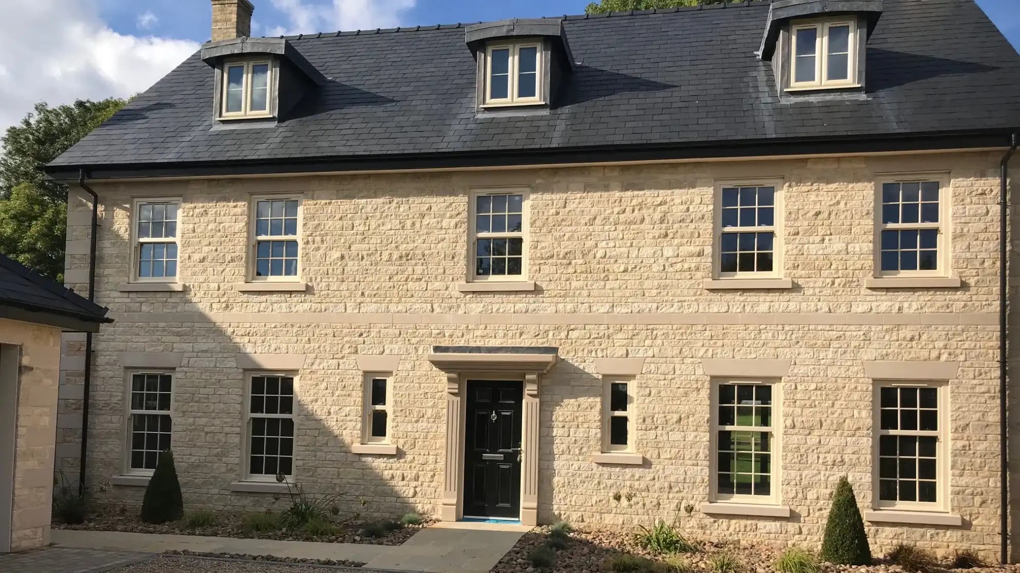 Traditional box sash windows enhancing Richmond period home