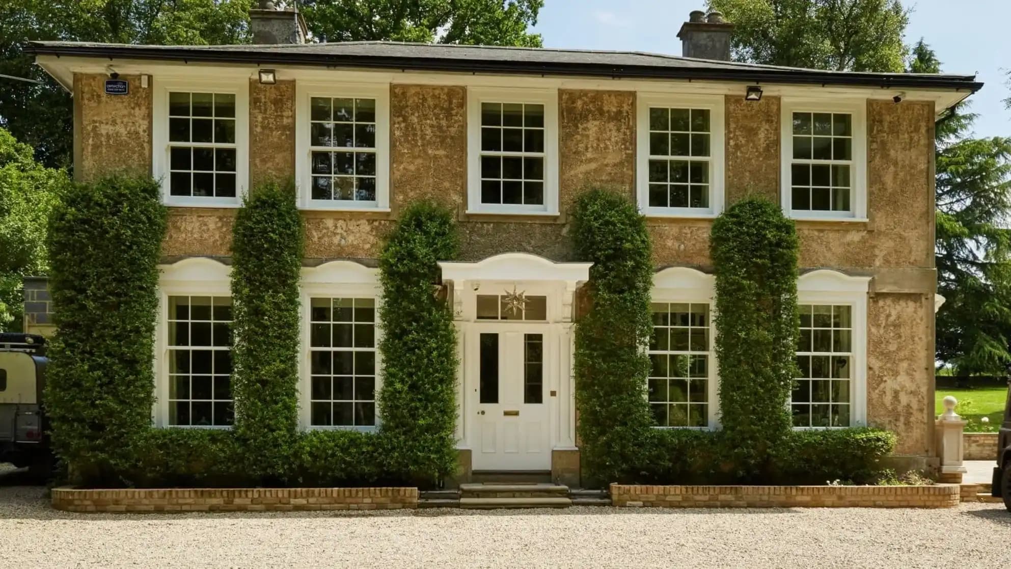 Authentic sliding sash windows in Richmond Victorian home