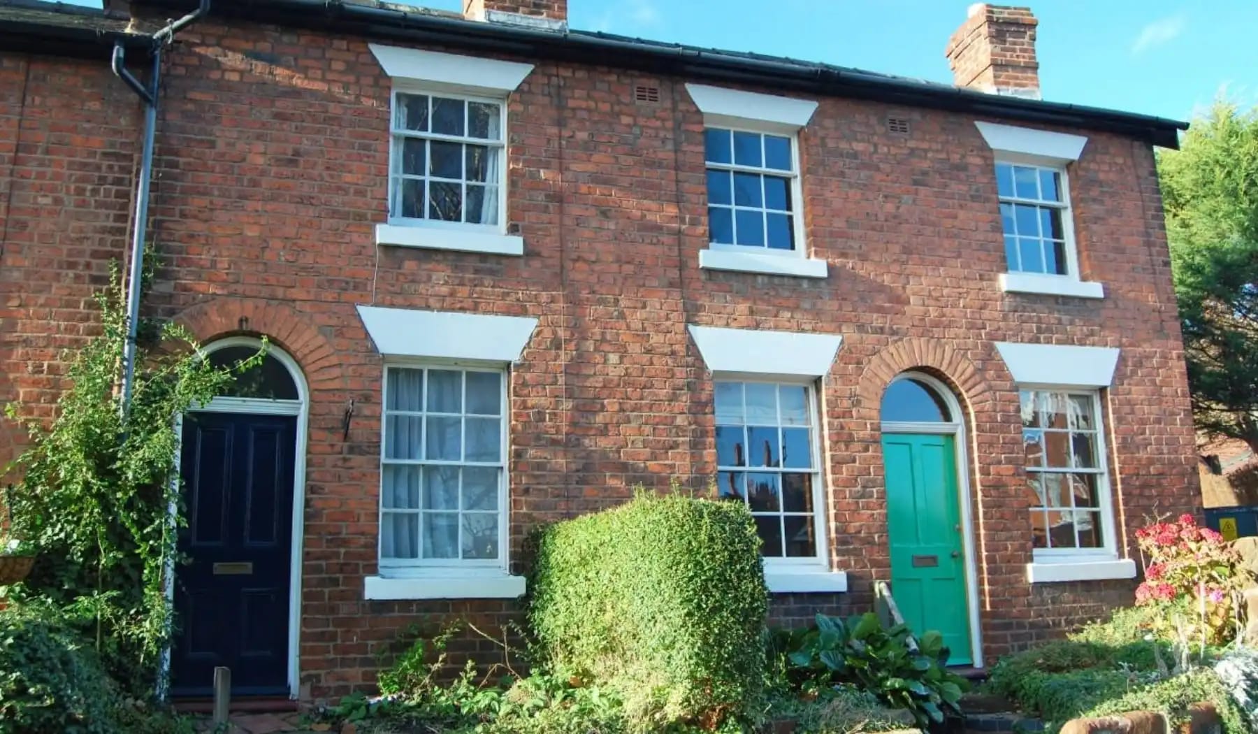 Classic Georgian Six-Over-Six Windows for Period Farmhouse - Georgian Windows installation project in Blackheath, South London by Harrington Windows